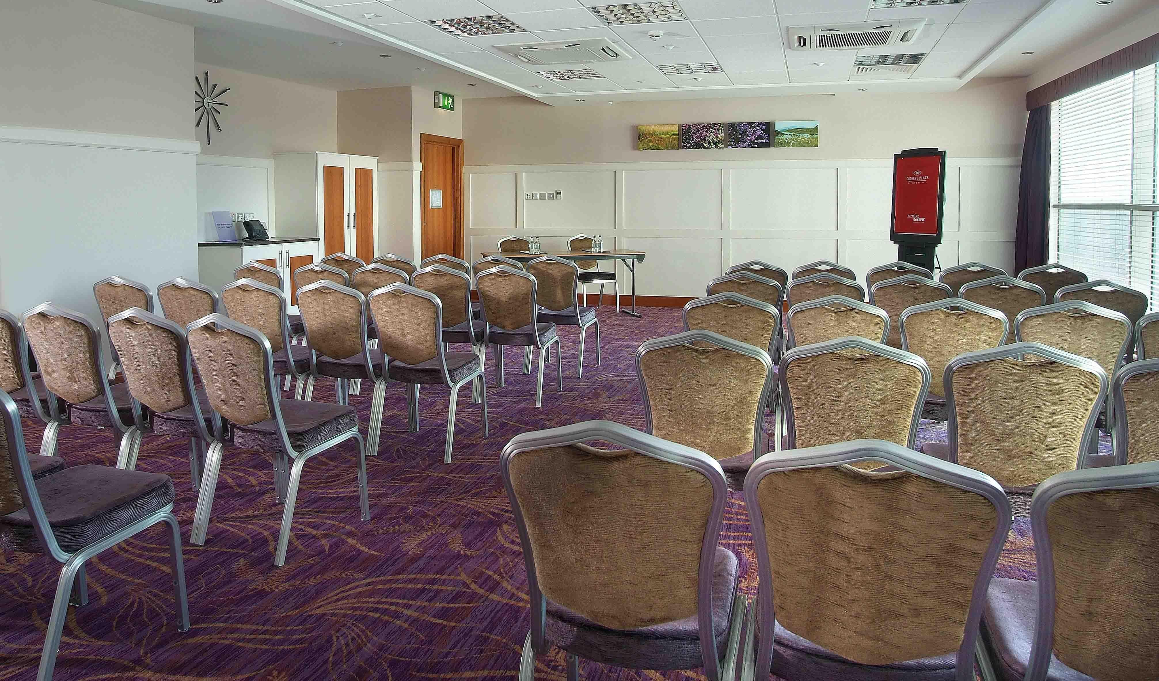 Crowne Plaza Dublin Blanchardstown By Ihg Hotel Eksteriør billede