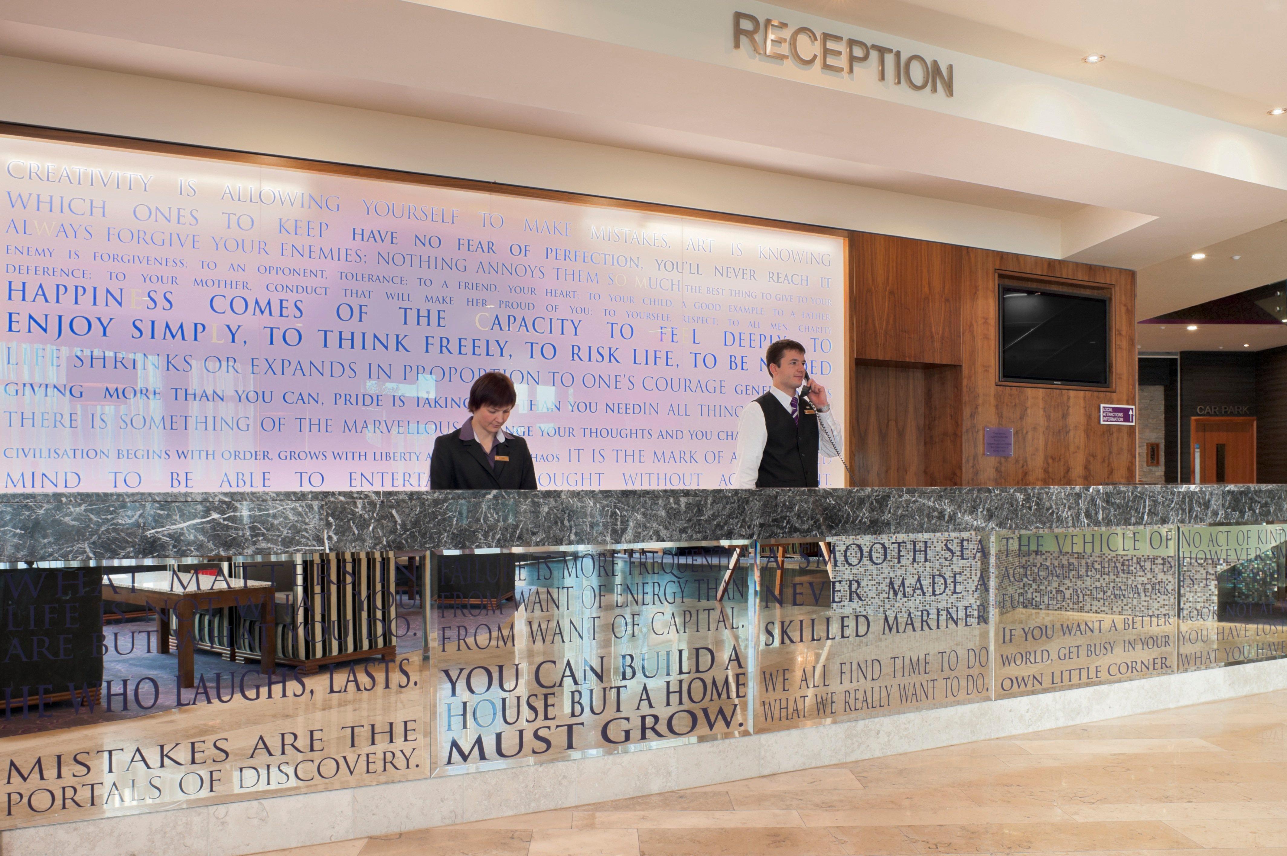 Crowne Plaza Dublin Blanchardstown By Ihg Hotel Eksteriør billede