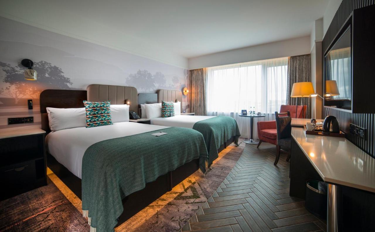 Crowne Plaza Dublin Blanchardstown By Ihg Hotel Eksteriør billede
