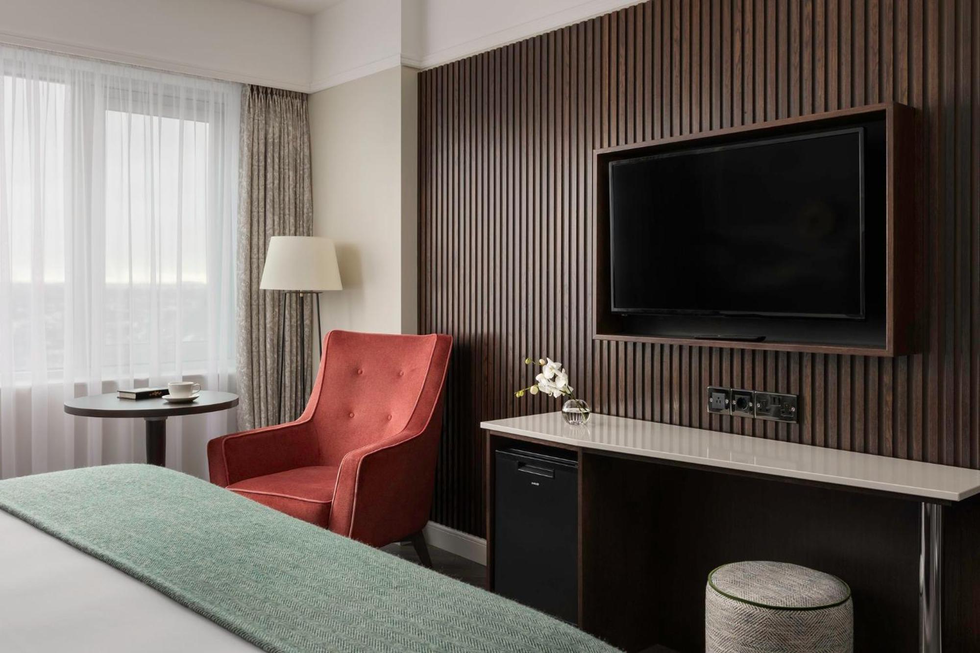 Crowne Plaza Dublin Blanchardstown By Ihg Hotel Eksteriør billede